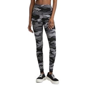 NWT Wild Fable High Waist Rise Camouflage Leggings Gray Black S Camo Athletic